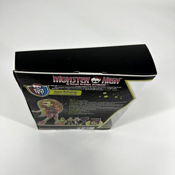 NIB Monster High Venus McFlytrap 2011 First Wave Retired - Picture 5 of 12